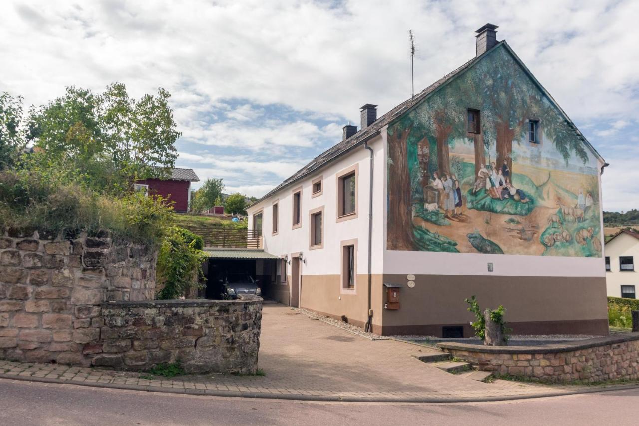 Harenhaus Bed and Breakfast Mannebach  Buitenkant foto